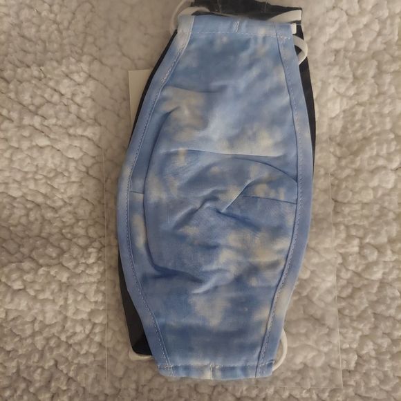 Adult Contour Mask with Filter Pocket (3-Pack) - Picture 7 of 7